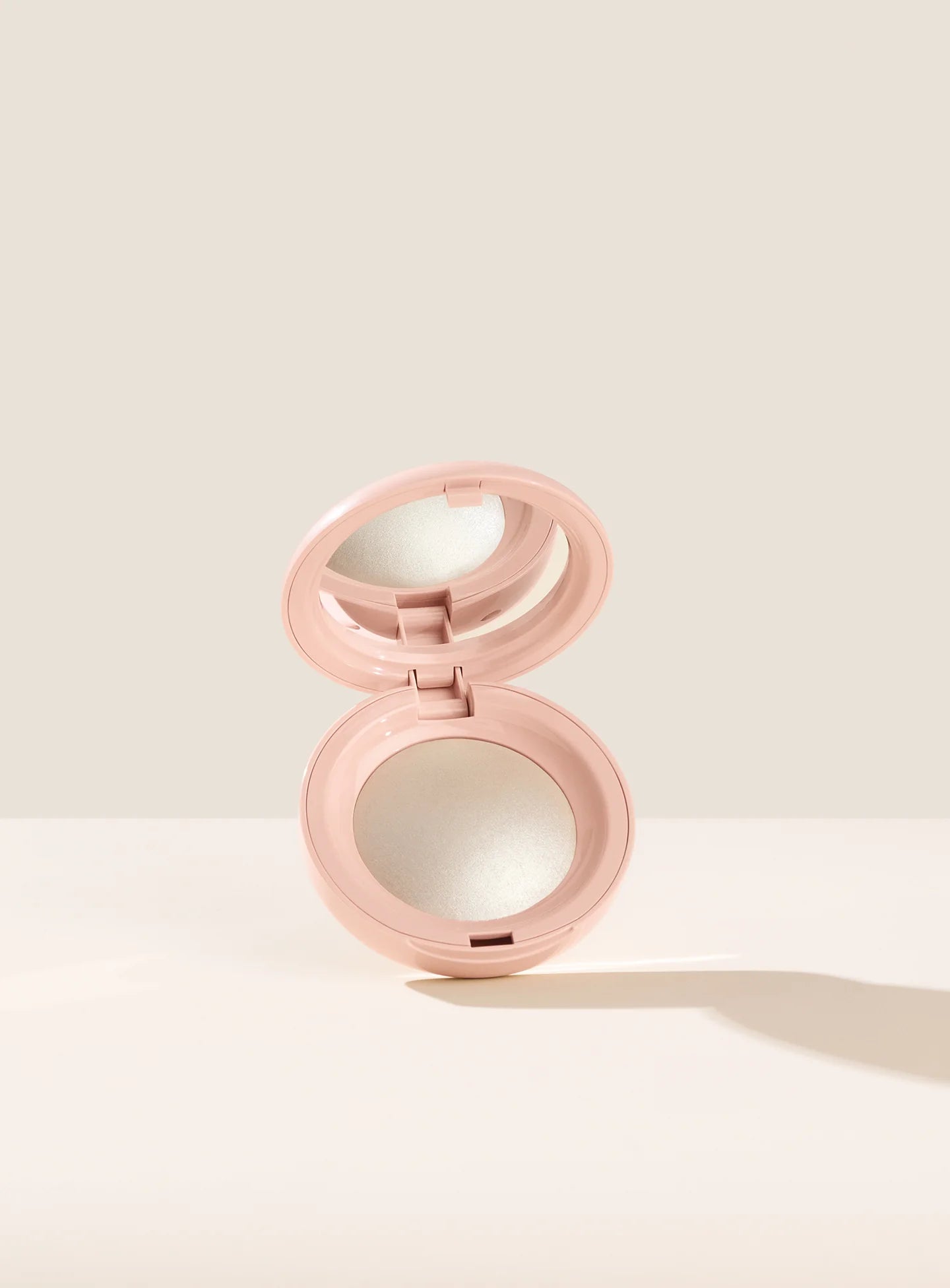 Rare beauty - silky touch highlighter